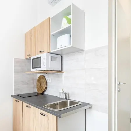 Appartamento Cosy At Very Location With Aircon *