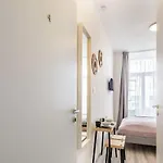 Apartment Cosy At Very Location With Aircon *