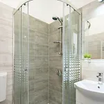 Cosy At Very Location With Aircon Apartment *