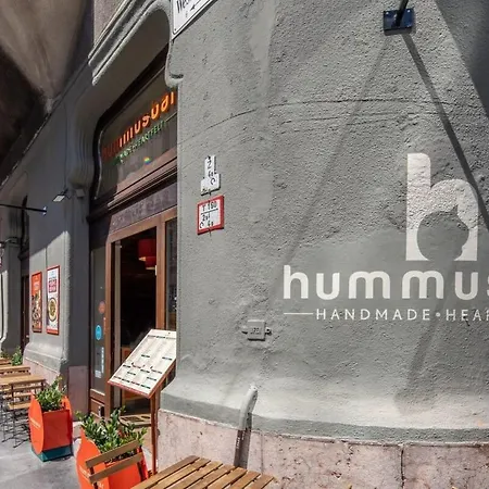 Cosy At Very Location With Aircon * Budapešť